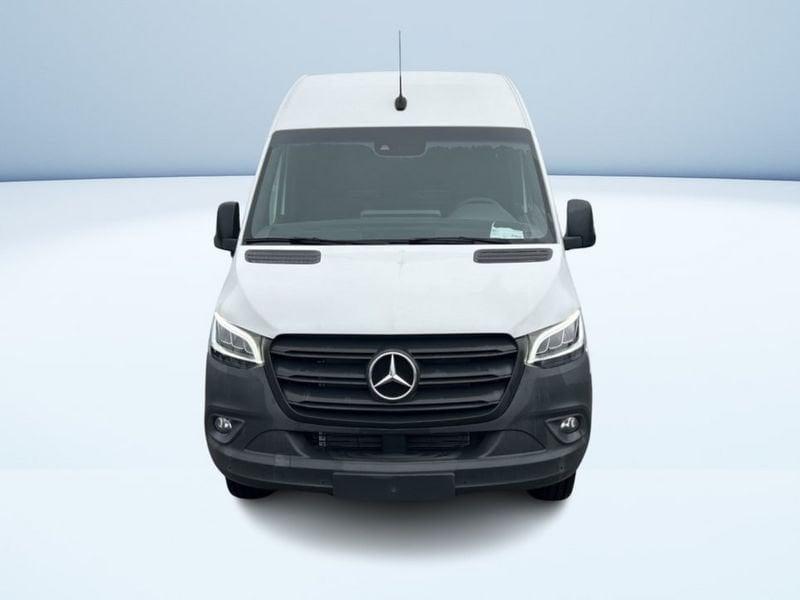 Mercedes-Benz Sprinter 419 CDI F 37/35