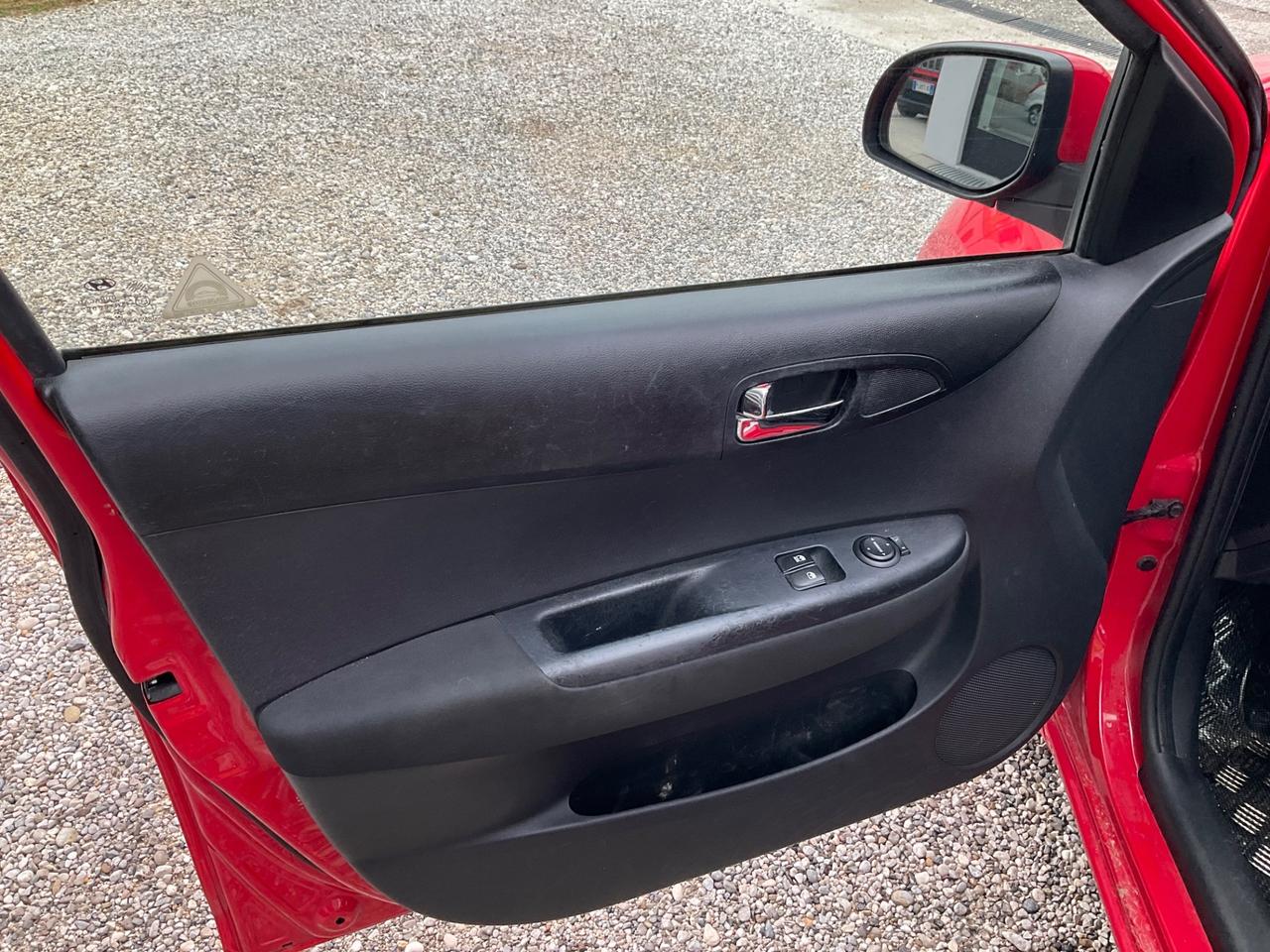Hyundai i20 1.2 5p. Econext Sound Edition