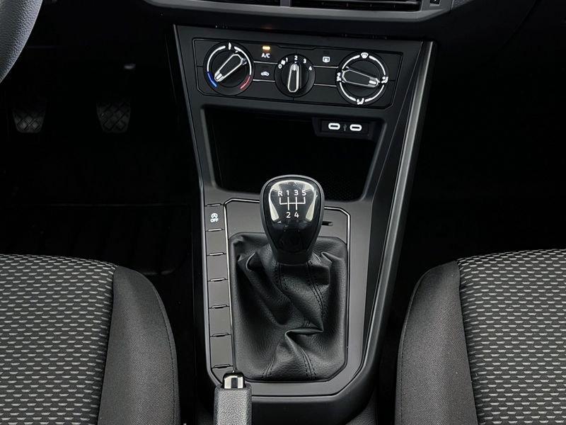 Volkswagen Polo Polo 1.0 Young 80cv