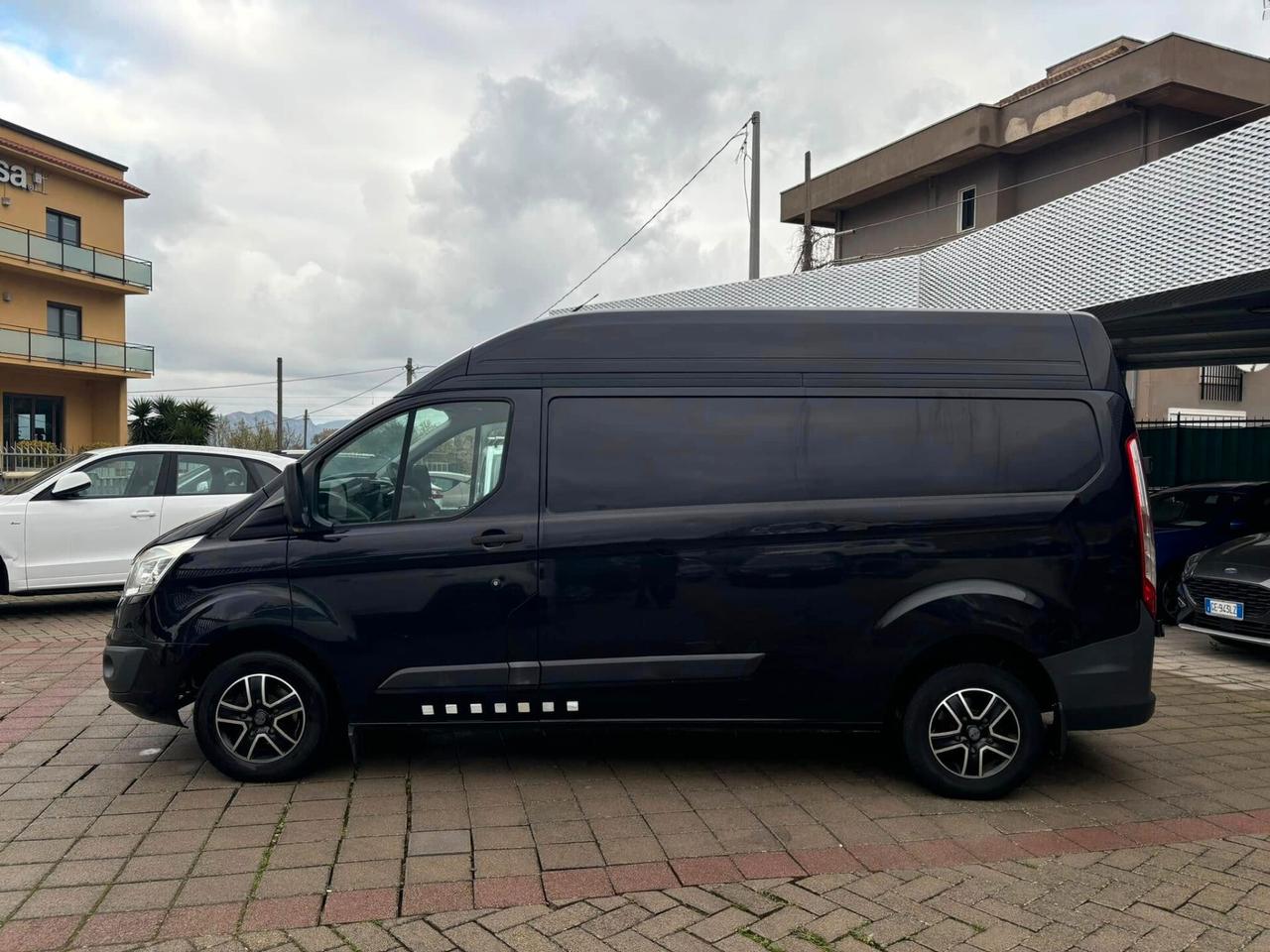 FORD TRANSIT CUSTOM