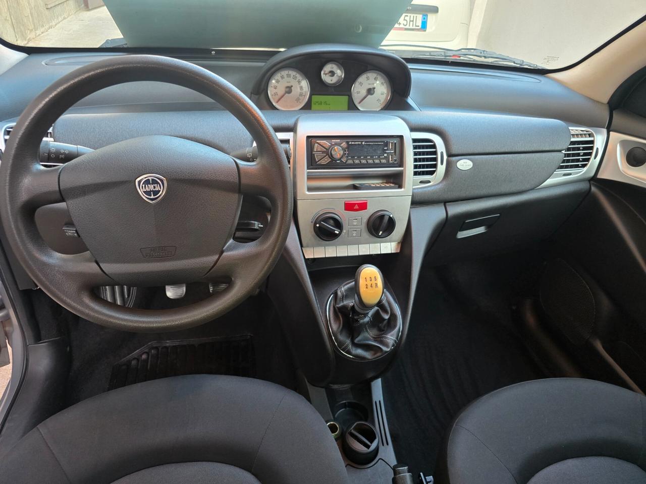 Lancia Ypsilon 1.2 69 CV GPL