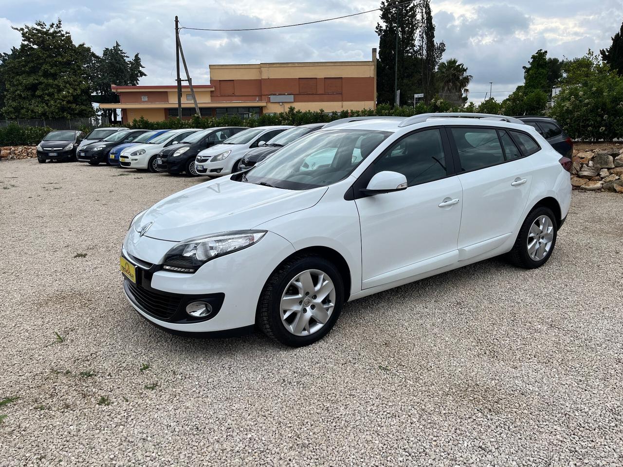 RENAULT MEGANE