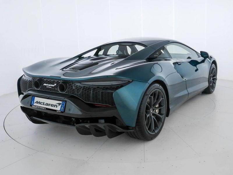 McLaren Artura Artura