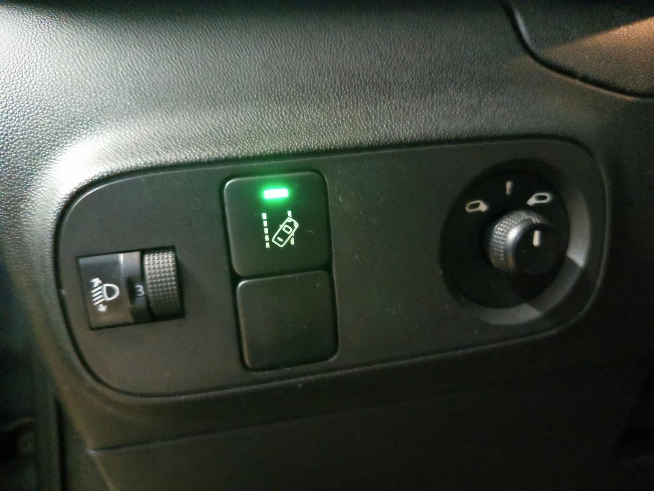 Citroen C3 1.2 benzina, 77 mila chilometri ok neopatentati