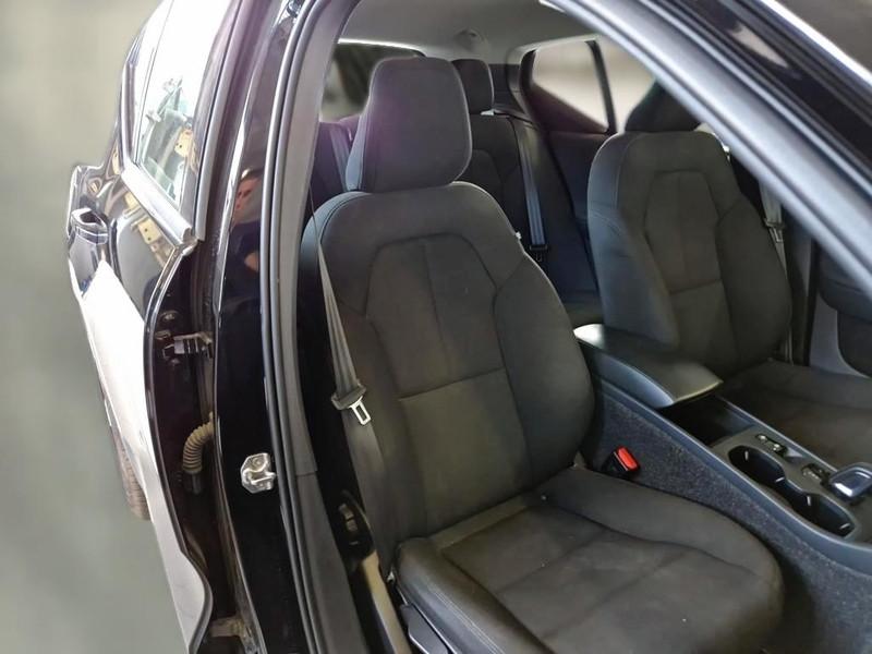 VOLVO XC40 T2 automatico Business