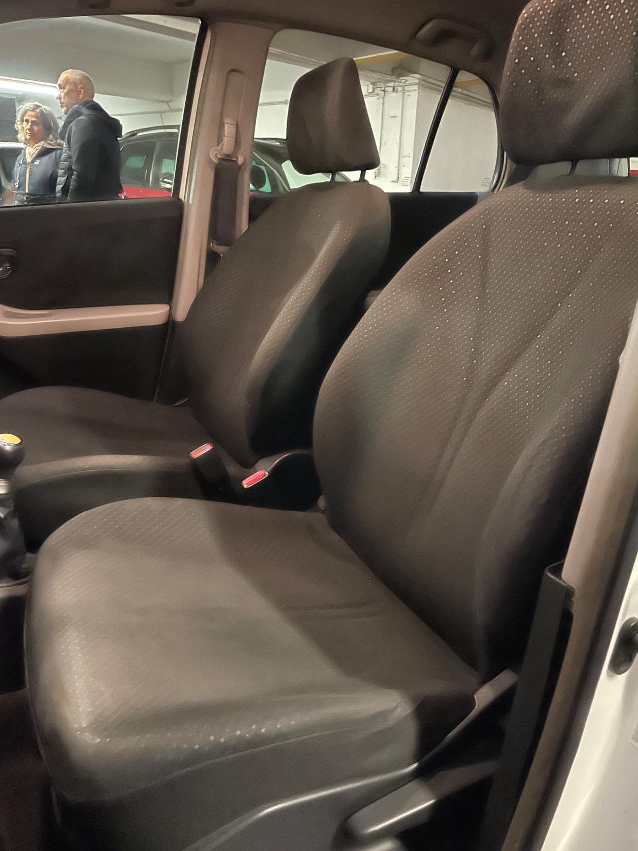 Toyota Yaris 1.0 Neopatentati Euro 5