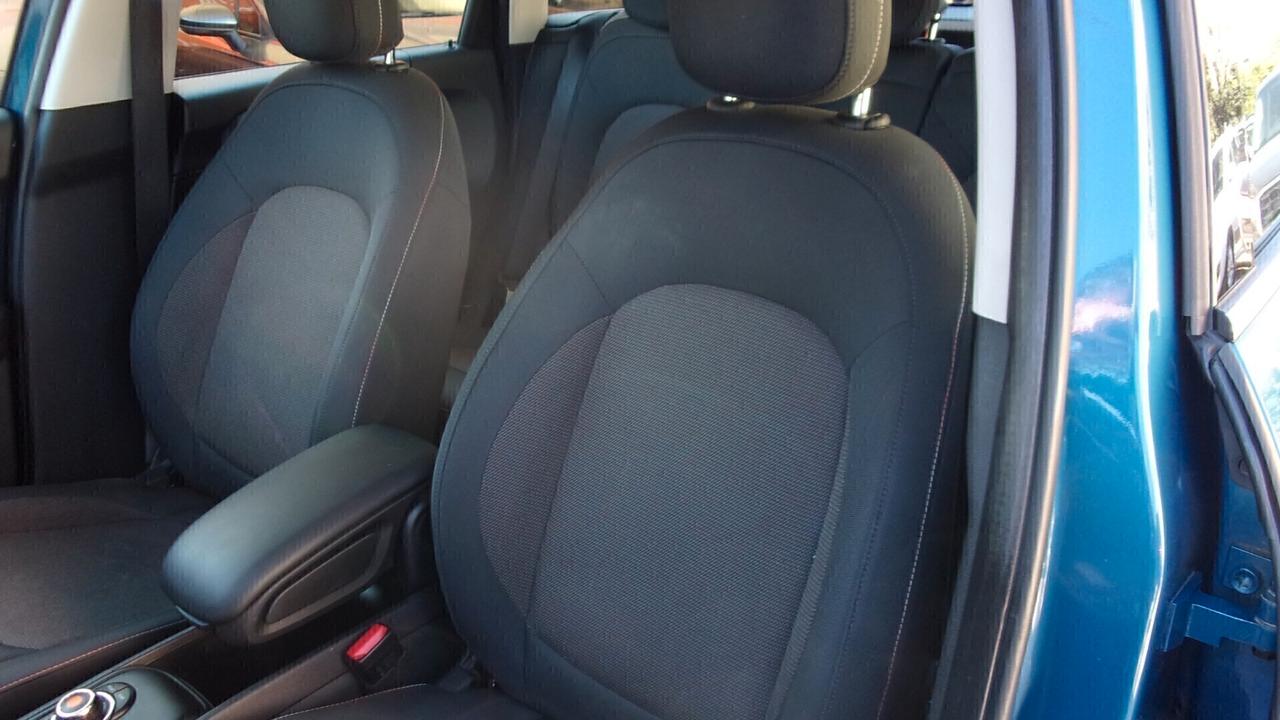 Mini Cooper D Countryman 1.5 One Business Automatica