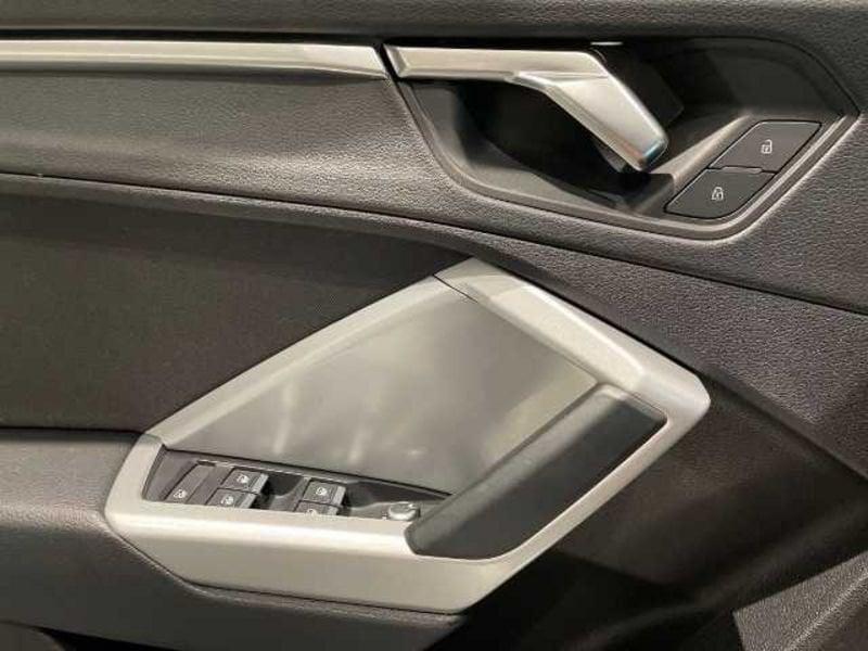 Audi Q3 I 2019 Sportback 35 2.0 tdi S line edition