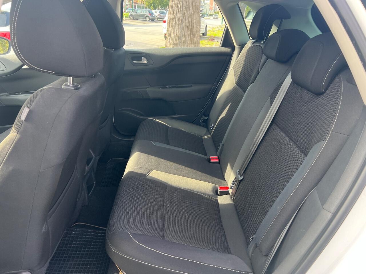 Citroen C4 BlueHDi 100 Business Combi