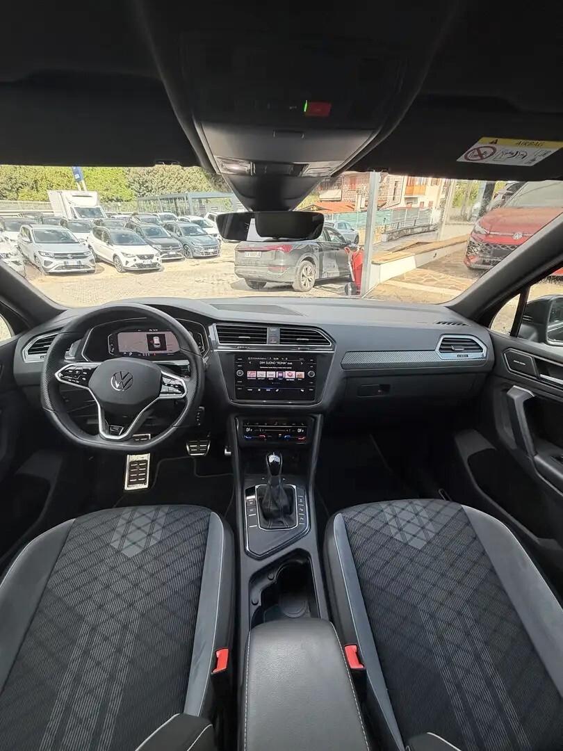 Volkswagen Tiguan 2.0 TDI 150 CV SCR DSG R-Line