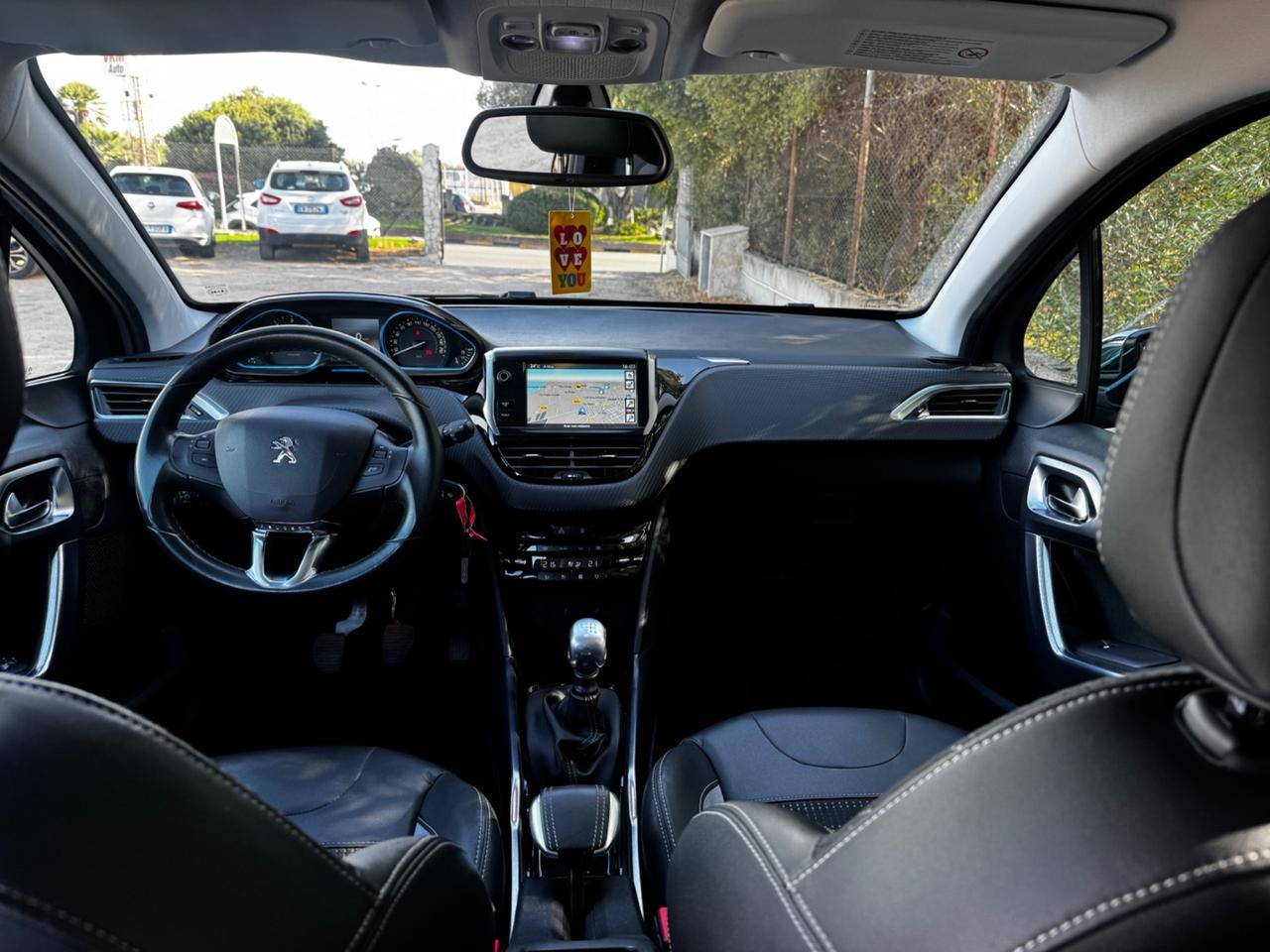 Peugeot 2008 1.6 e-HDi 115 CV Stop&Start Allure