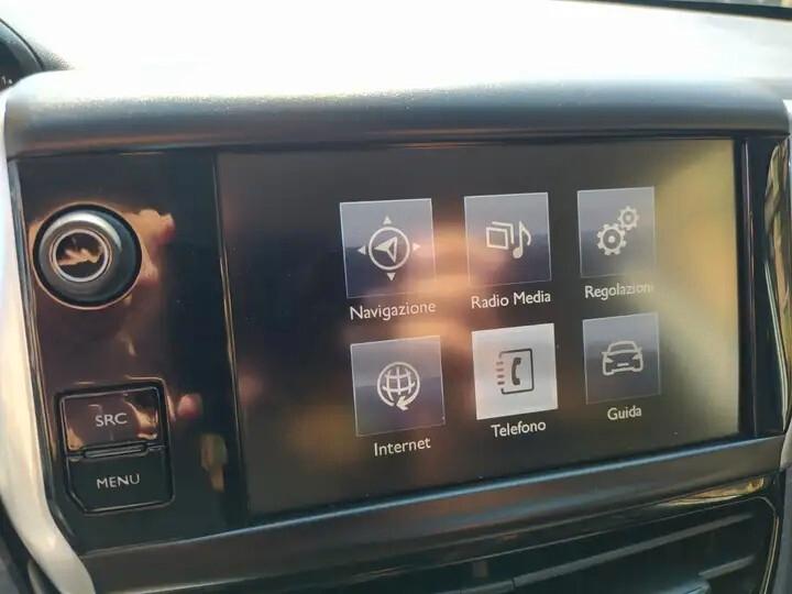 Peugeot 2008 BlueHDi 100 Active
