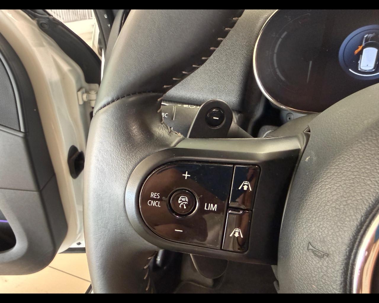 MINI Mini Countrym.(F60) - Mini 2.0 Cooper SD Yours Countryman ALL4