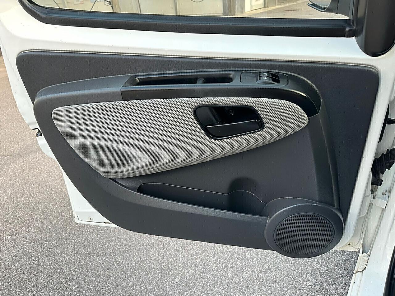 FIAT QUBO CON 4 POSTI E 177.000 KM SUPER PREZZO