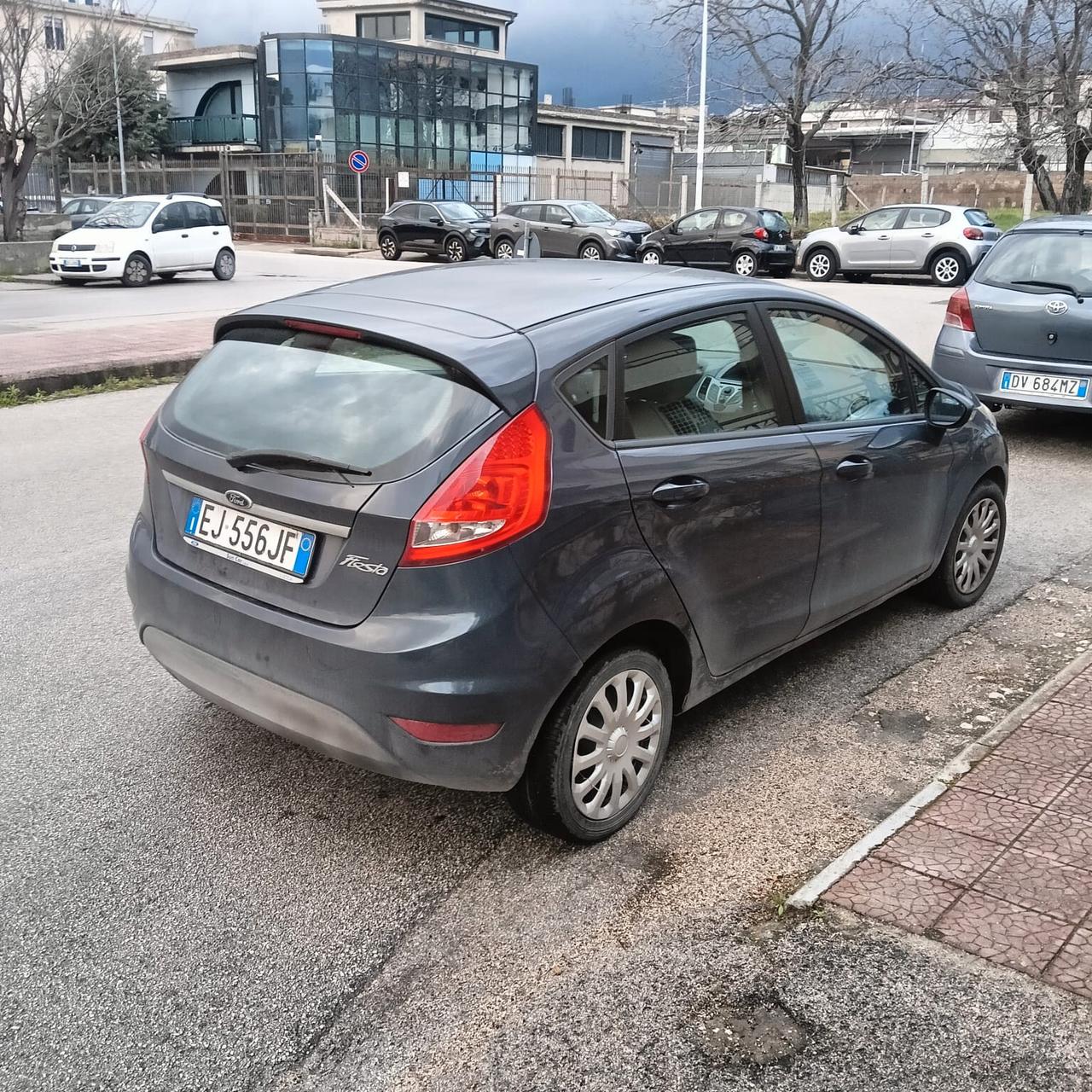 Ford Fiesta Fiesta 1.4 5 porte Bz.- GPL