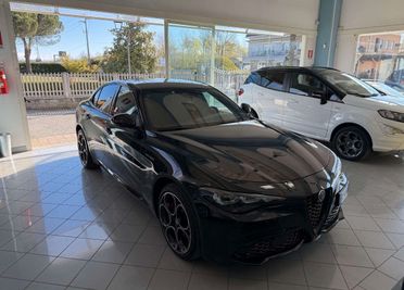 Alfa Romeo Giulia 2.0 Turbo 280 CV AT8 AWD Q4 Veloce