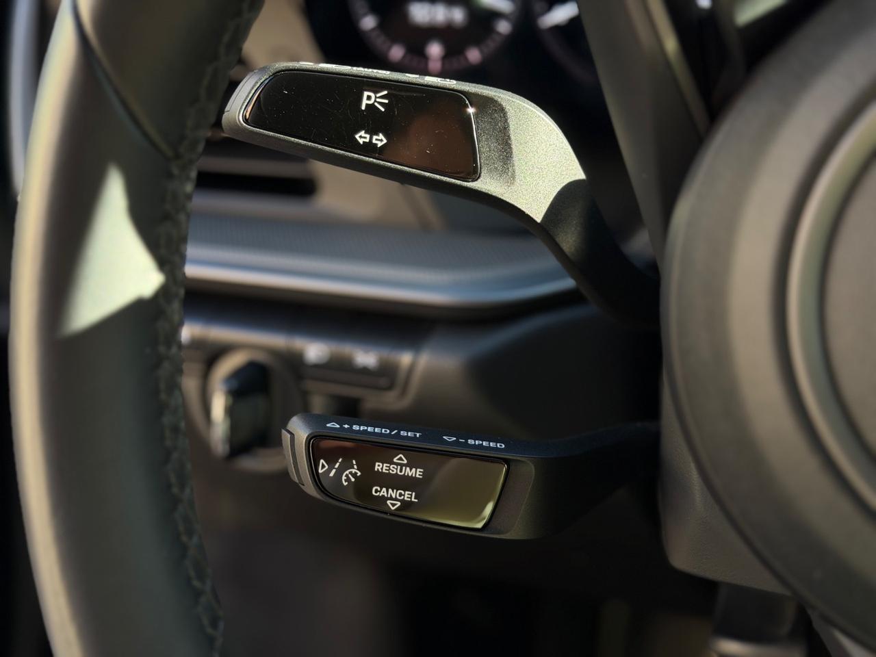 Porsche 911 Carrera 992 3.0 385 CV PDK TETTO SCARICHI LED