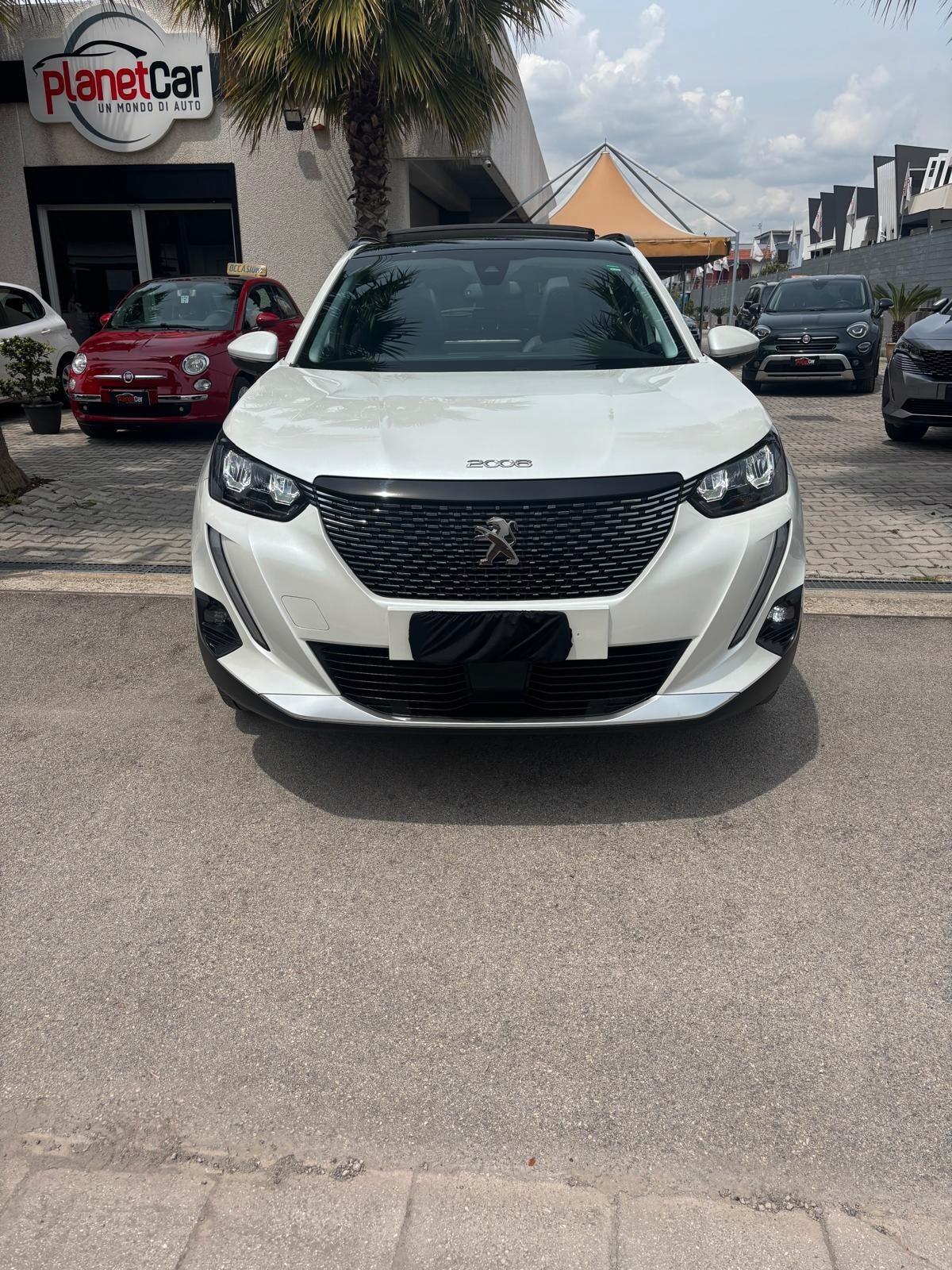 Peugeot 2008 BlueHDi 130 S&S EAT8 Allure Navi Pack