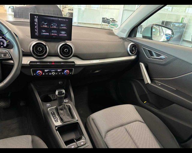 AUDI Q2 35 TDI S tronic Business Advanced