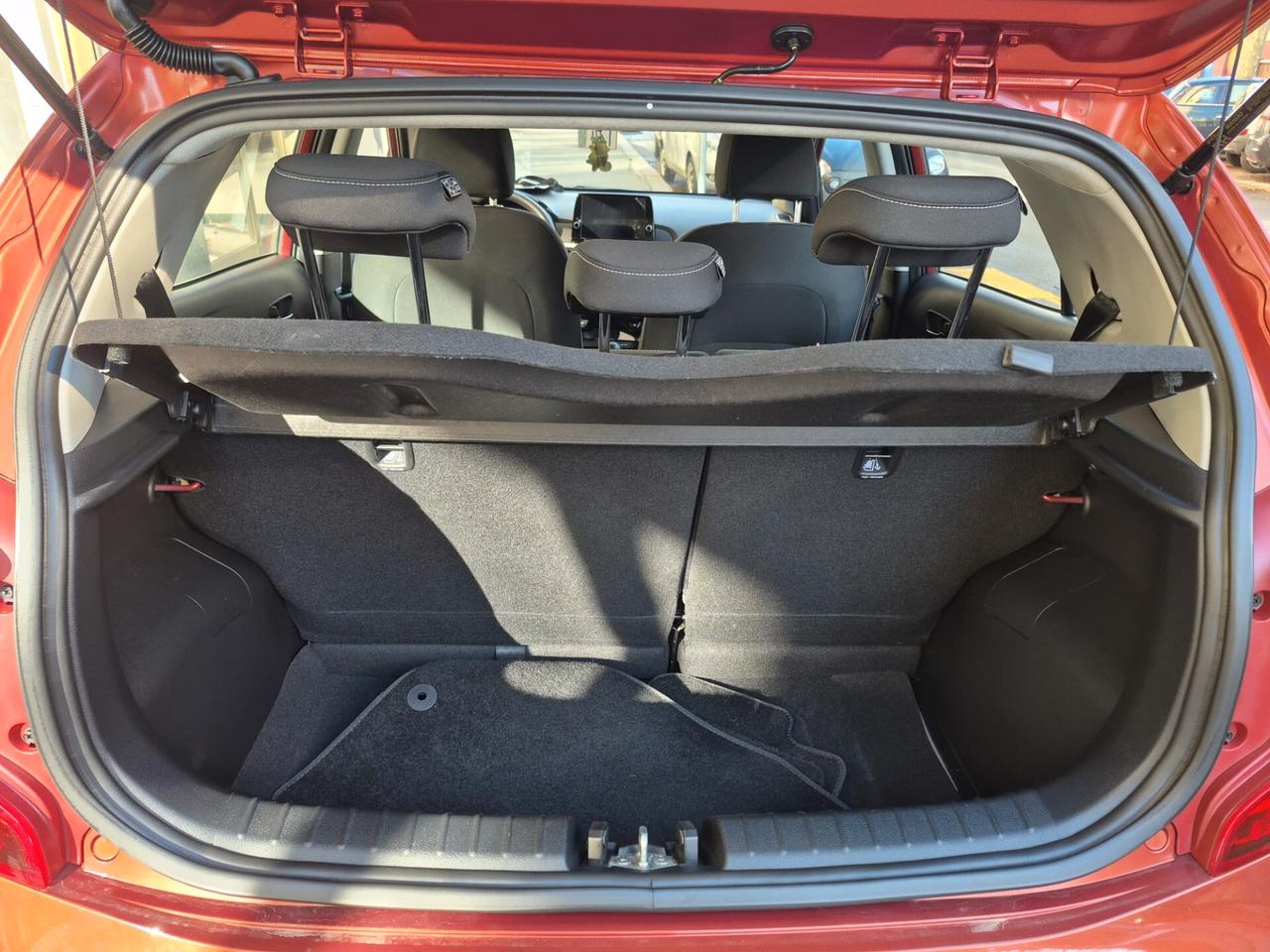 Kia Picanto 1.0 12V 5 porte Urban