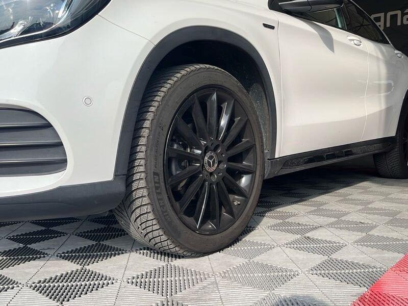 Mercedes-Benz GLA 200 d Automatic Premium