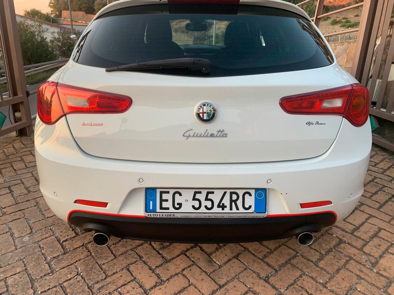 Alfa Romeo Giulietta 2.0 JTDm-2 140 CV Distinctive
