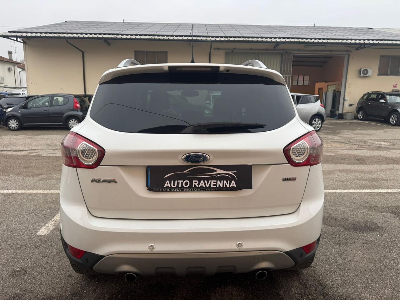 Ford Kuga 2.0 TDCI 140 CV 4WD Titanium