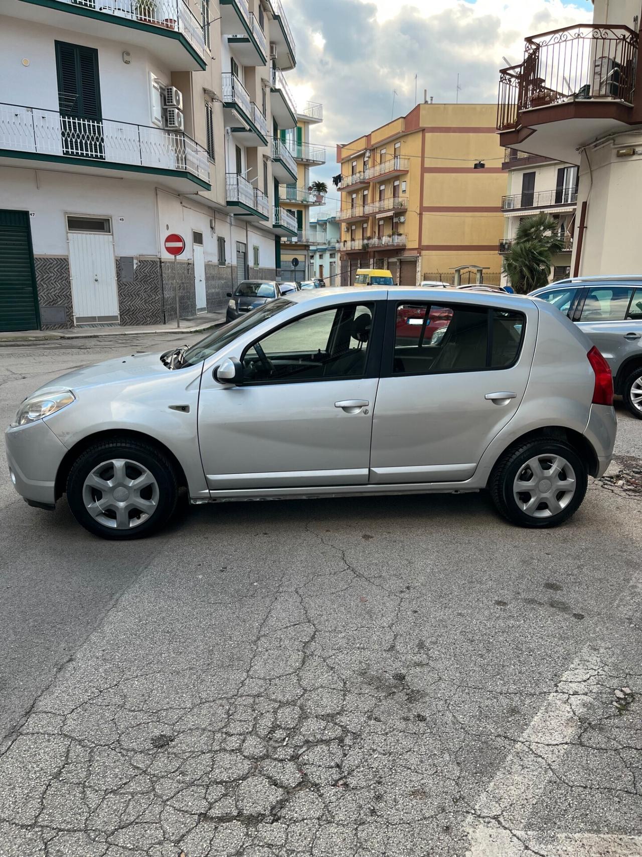 Dacia Sandero 1.4 8V GPL Ambiance