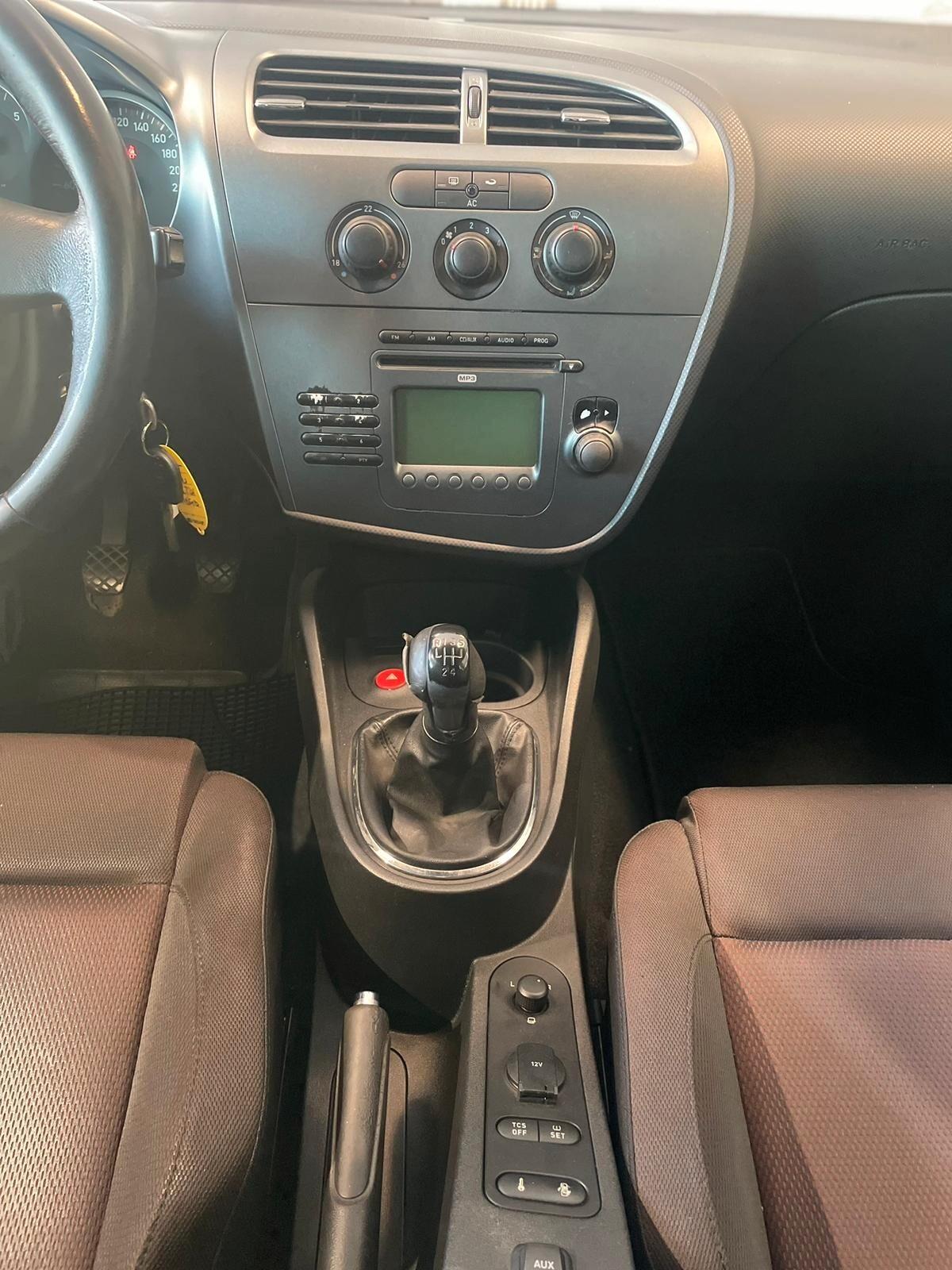 SEAT Leon 1.9 tdi Style (stylance)*PER NEOPATENTATI*