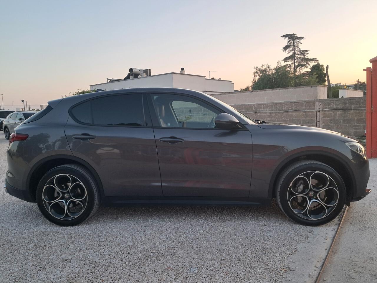 Alfa R. Stelvio 190 CV AT8 Q4 *LED-PELLE-CERCHI 20''