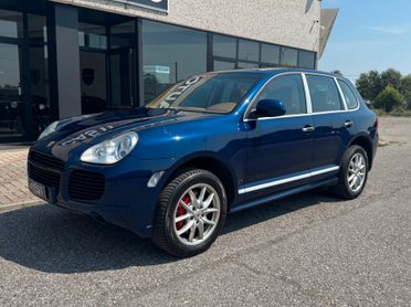 Porsche Cayenne 4.5 Turbo S asi