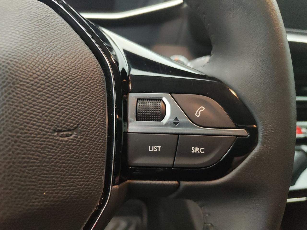 PEUGEOT 208 II 2019 E-208 ALLURE PACK 100KW 136CV