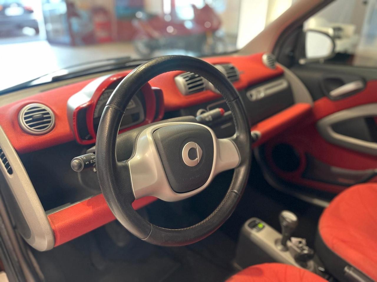 Smart ForTwo 1000 52 kW MHD coupé passion