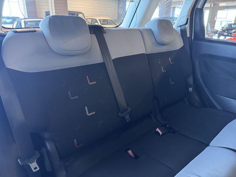 FIAT 500L 1.4 Lounge 95cv