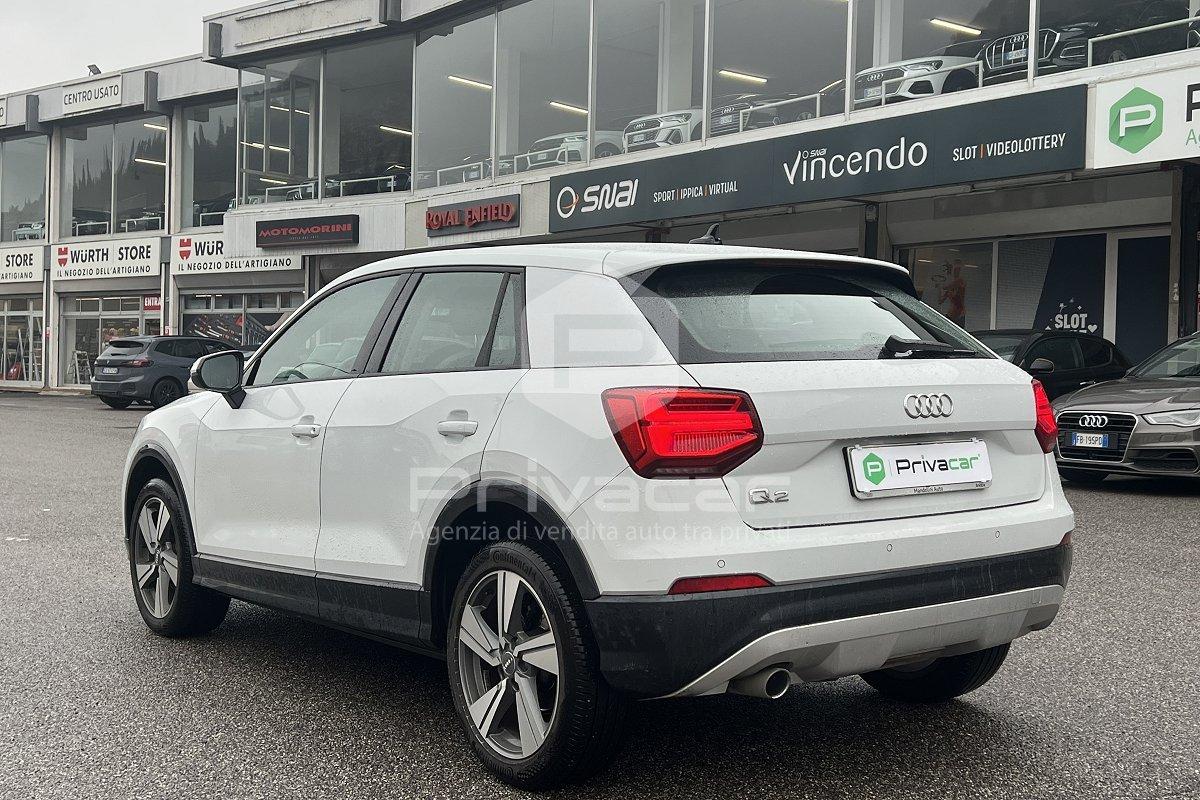 AUDI Q2 30 TDI S tronic Business