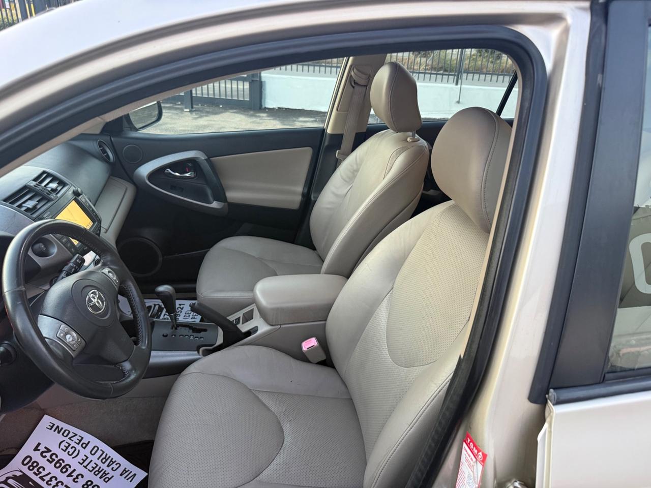 Toyota RAV 4 2.0 Benzina 152 Cv Automatica