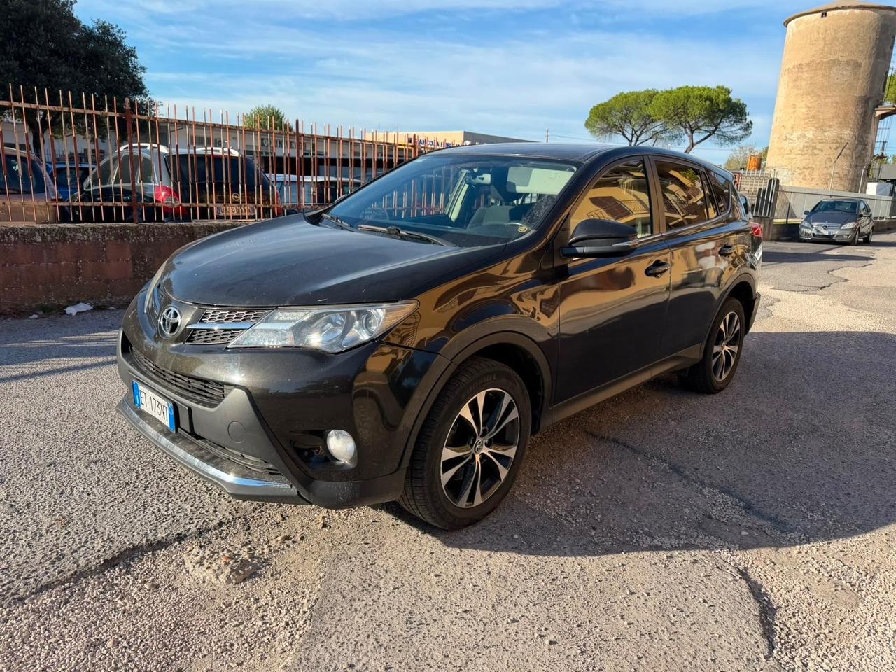 Toyota RAV 4 RAV4 2.0 D-4D 2WD Active