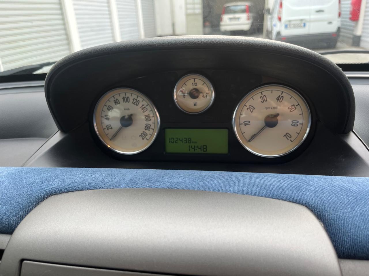 Lancia Ypsilon 1.2 Benzina
