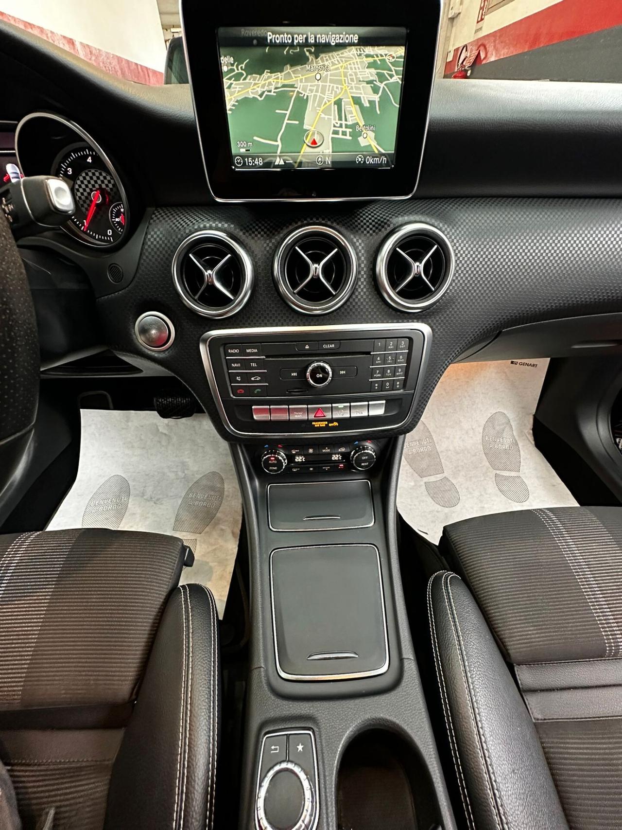 Mercedes-benz A 180 A 180 d Premium