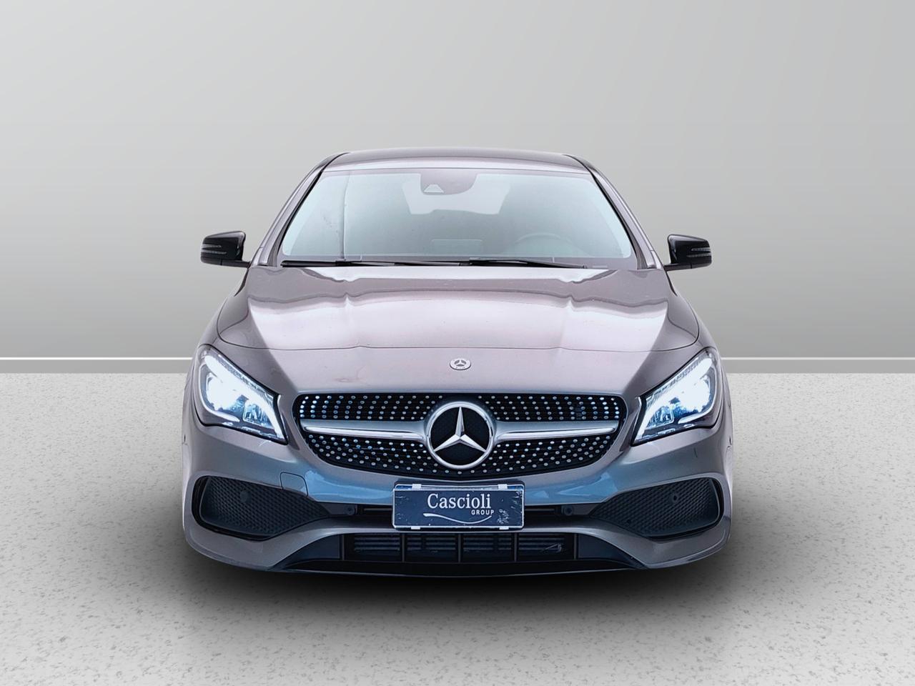 Mercedes-Benz CLA Shooting Brake - X117 - CLA Shooting Brake 220 d Premium 4matic auto FL