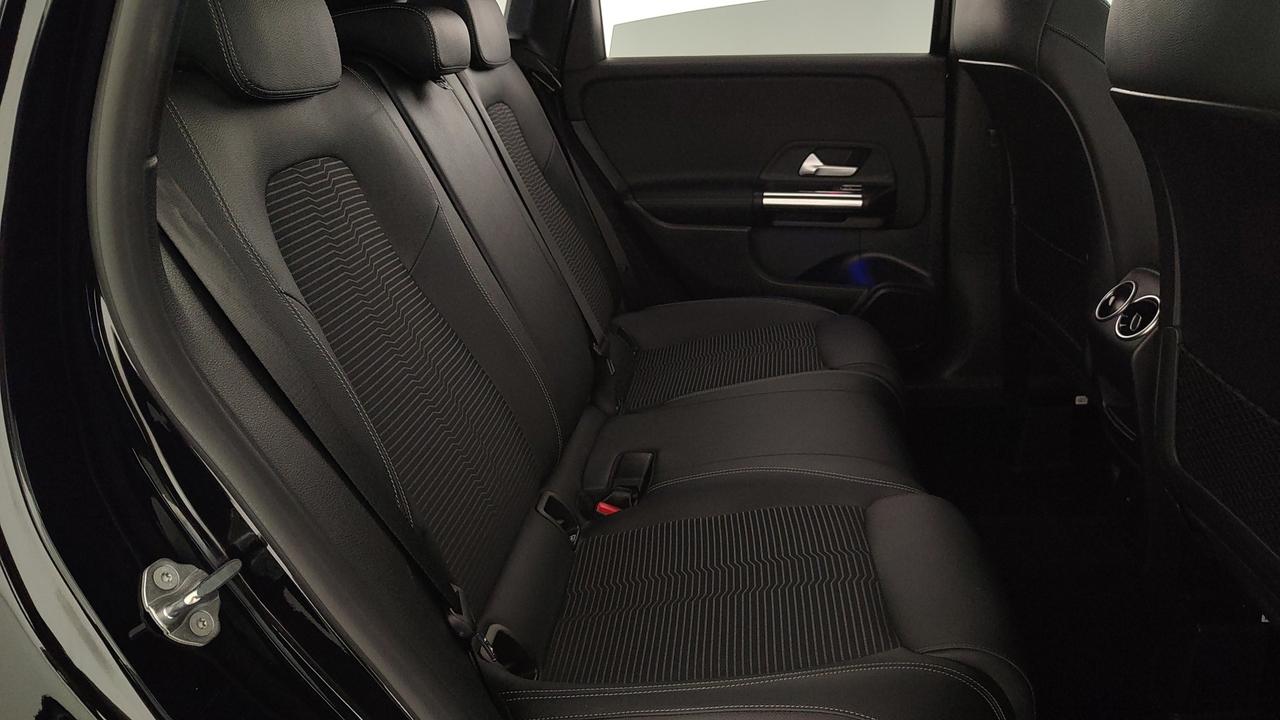 Mercedes-Benz B 180 d Sport auto