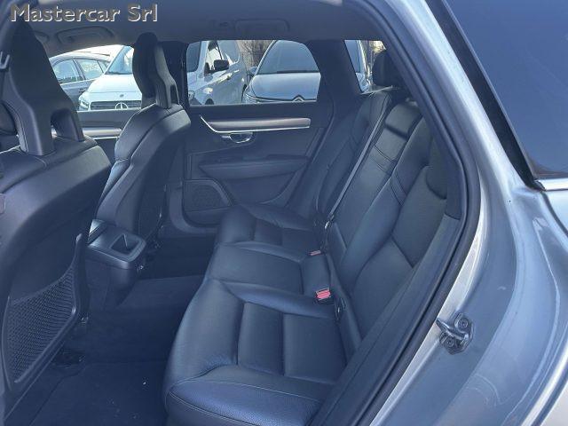 VOLVO V90 V90 2016 2.0 d3 Momentum FP686SV