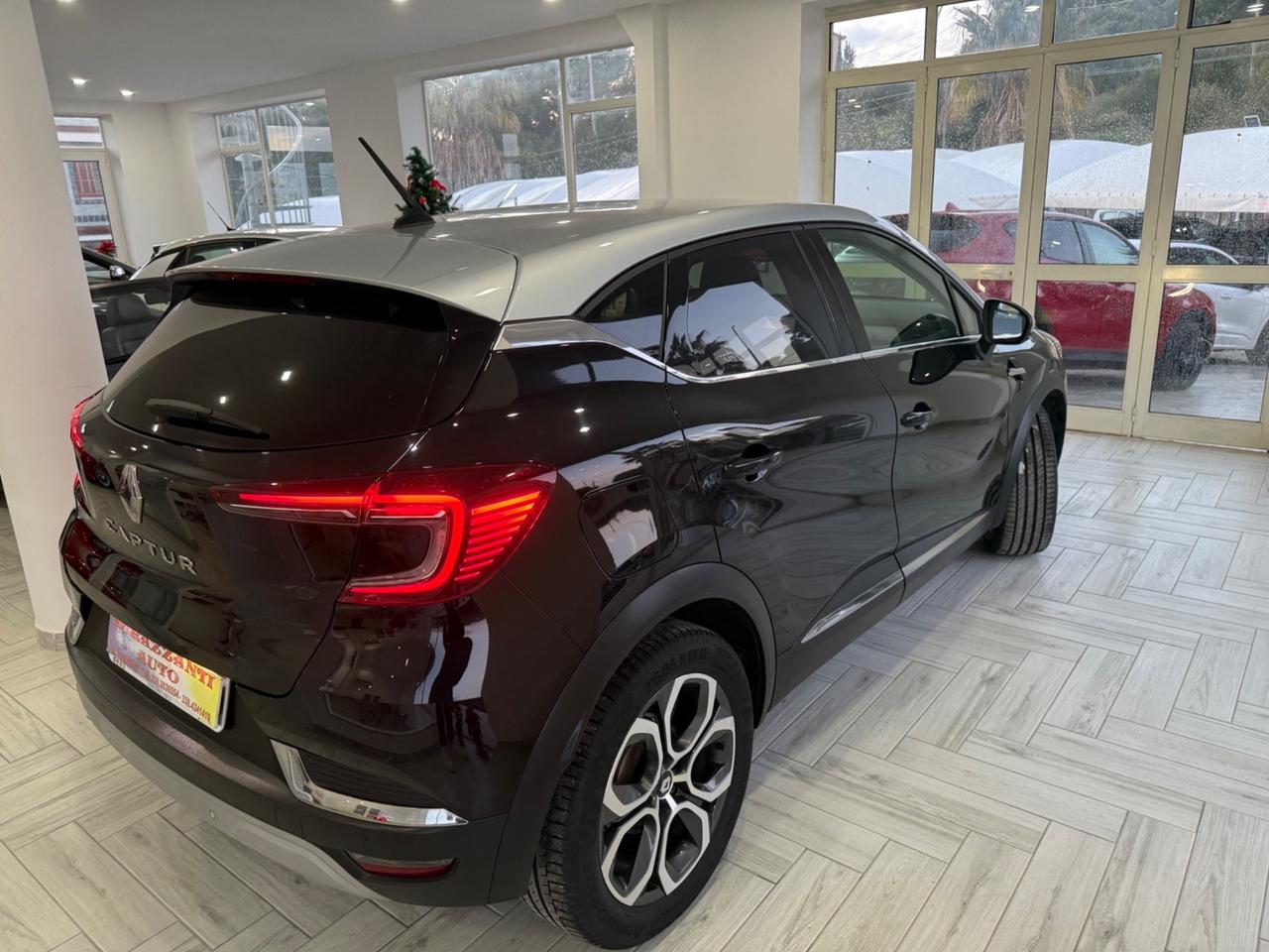 Renault Captur Blue dCi115CV INITALE BI-COLOR AMBIENT FULL2021