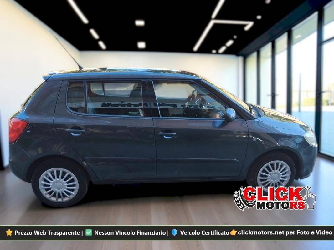 Skoda Fabia 5 Porte Fabia II 2010 Berlina Fabia 1.4 tdi Style 70cv