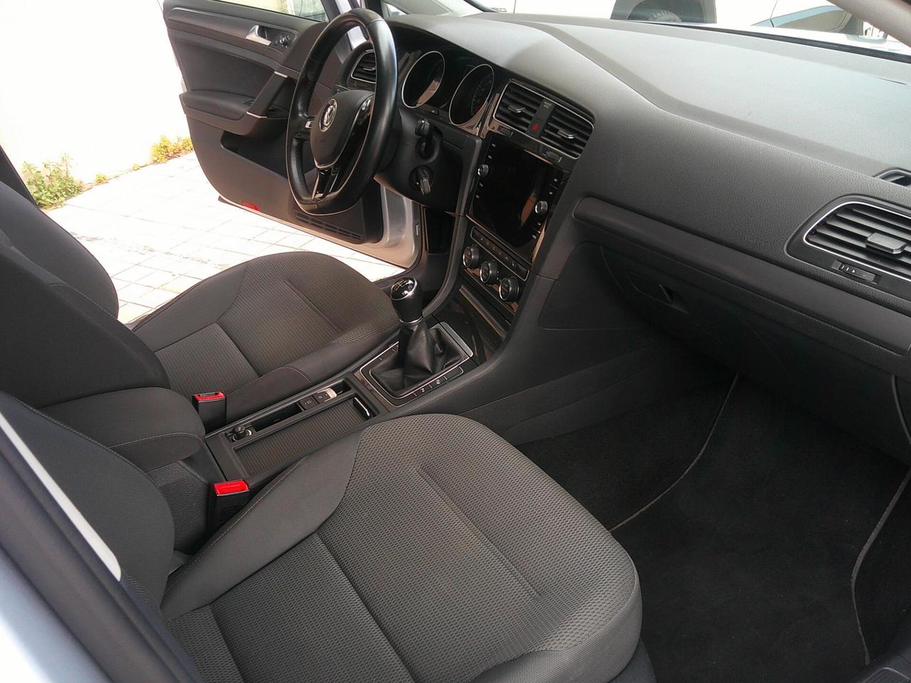 Volkswagen Golf 1.6 TDI 115 CV 5p. Business BlueMotion Technology