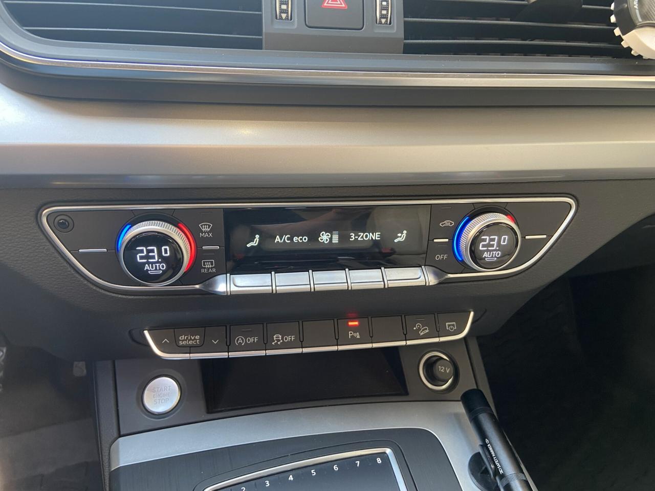Audi Q5 2.0 TDI quattro S tronic Business