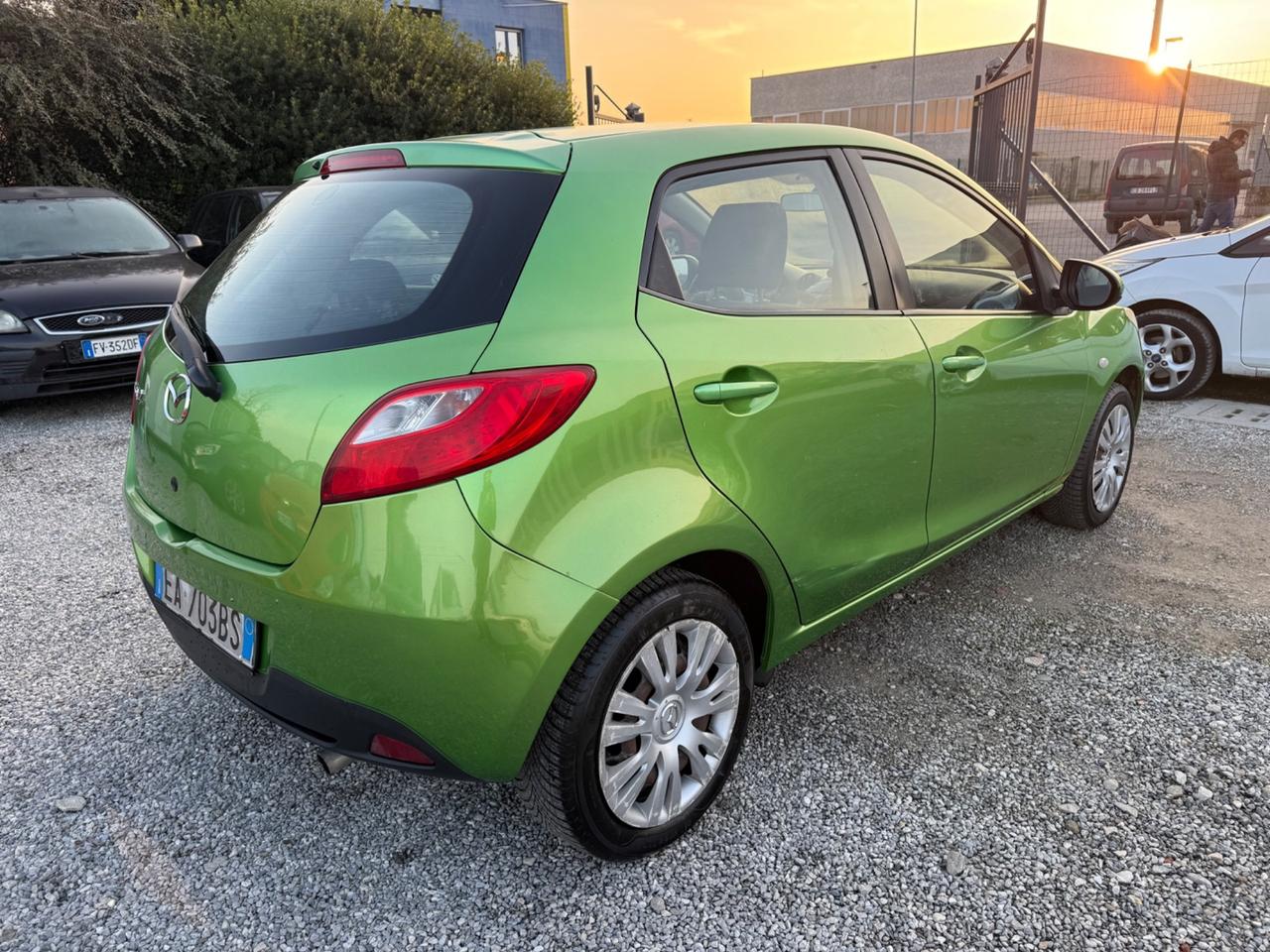 Mazda 2 Mazda2 1.3 16V 75CV 5p. Play GPL