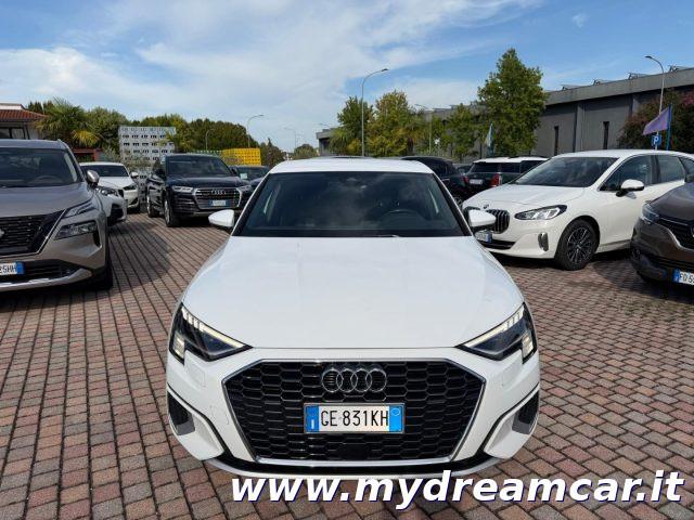 AUDI A3 SPB 30 g-tron S tronic Business Advanced