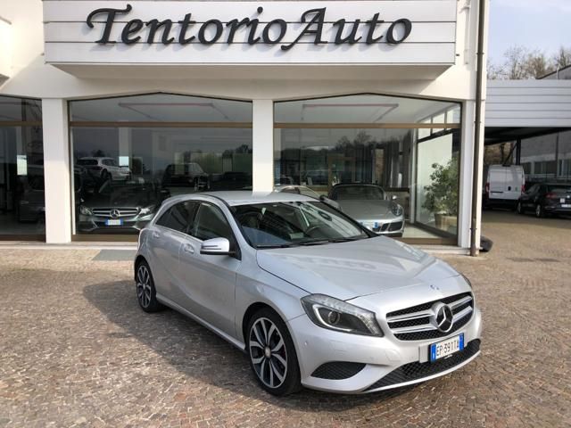 MERCEDES-BENZ A 180 CDI BlueEFFICIENCY Automatic Premium