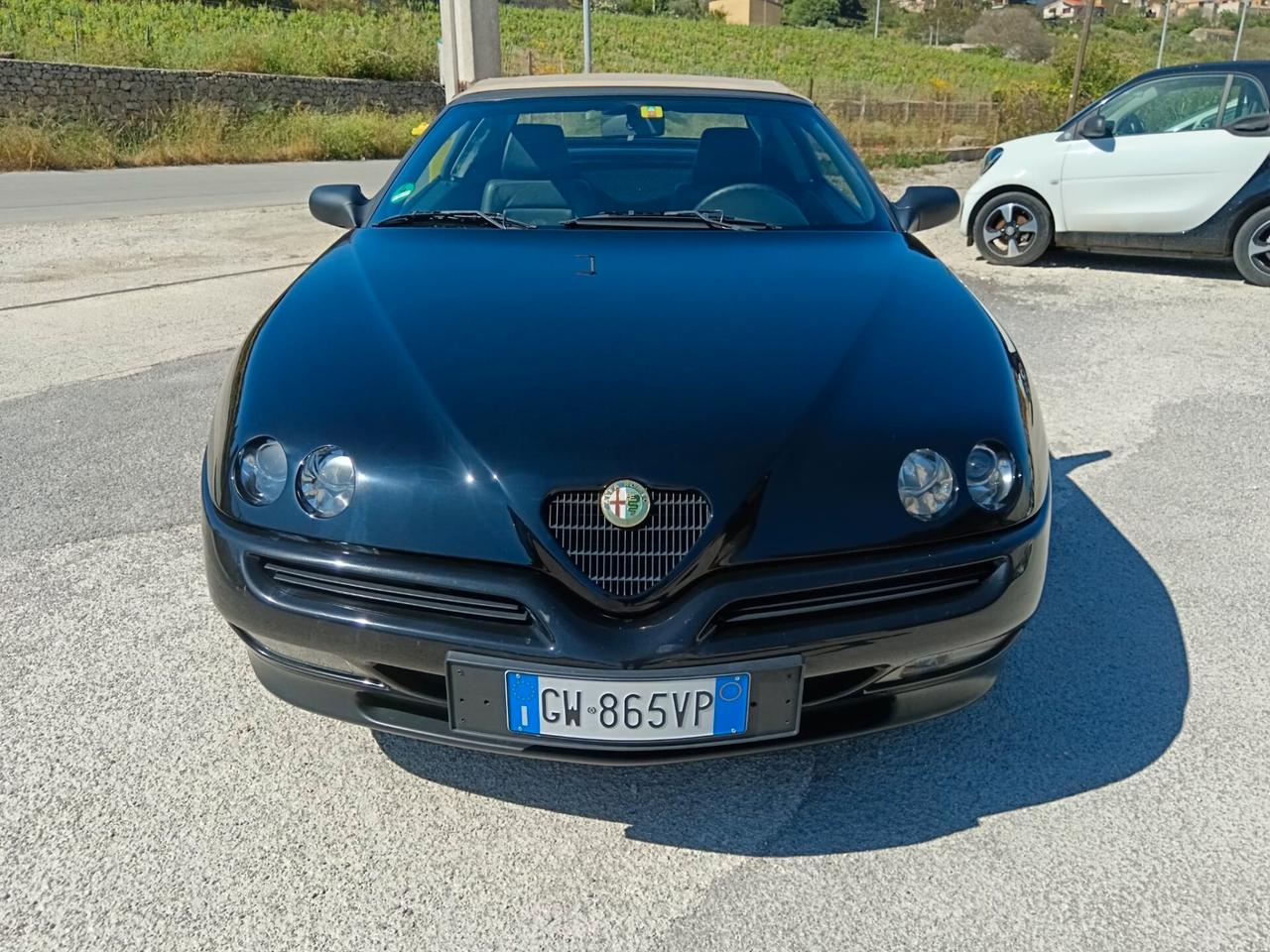 Alfa Romeo GTV Spider 2.0i 16V Twin Spark cat